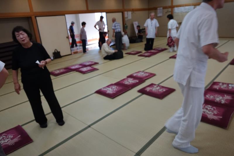 補助のボランティアさんと打ち合わせ？