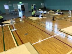 二人が施術を受けている